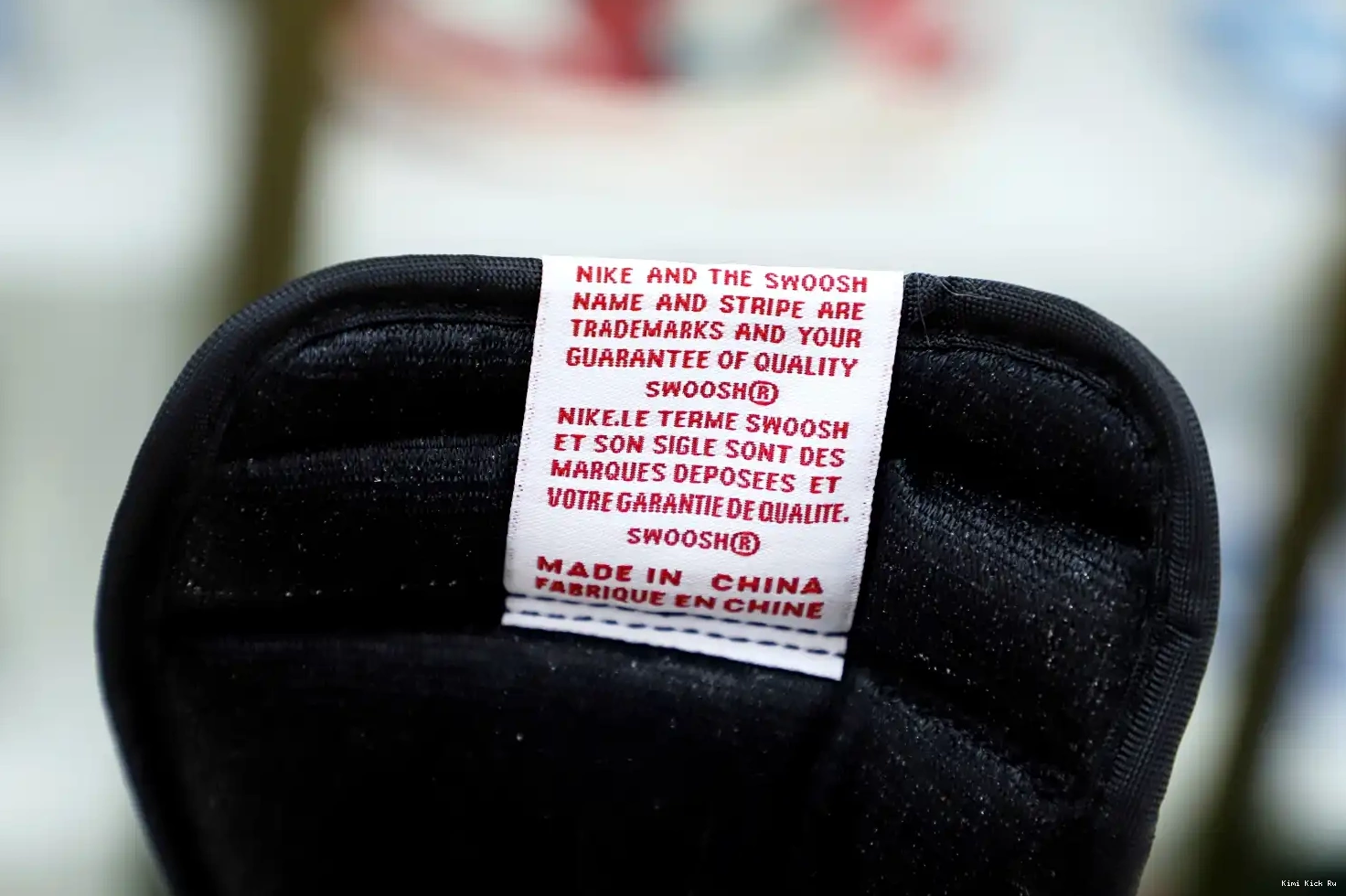 Kimikick JORDAN HIGH 'FEARLESS' RETRO 1 AIR OG 0808